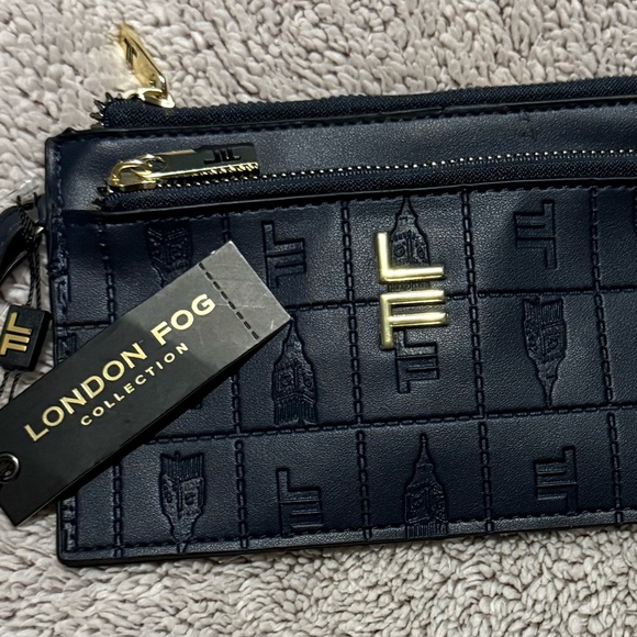 London Fog Handbags - London Fog double pouch Navy wristlet Wallet NWT